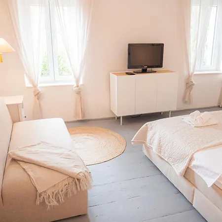 Casa Gojave - Authentic Hvar House With Garden 別荘 *