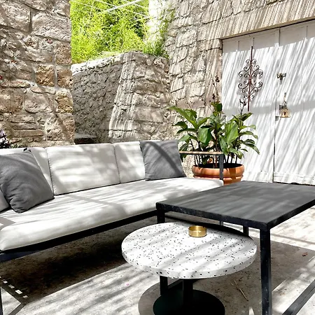 別荘 Casa Gojave - Authentic Hvar House With Garden フヴァル