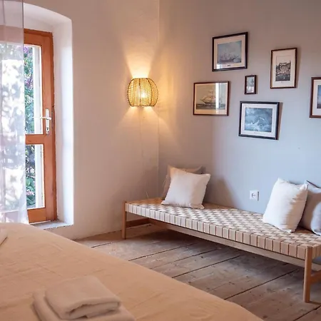 Casa Gojave - Authentic Hvar House With Garden *