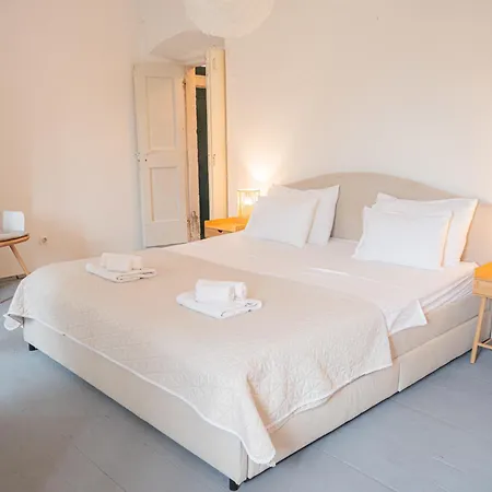בית נופש Casa Gojave - Authentic Hvar House With Garden חוואר